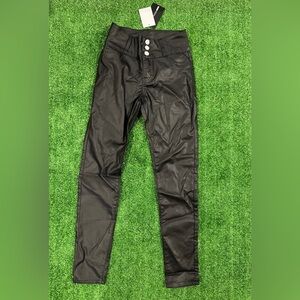 👖 NEW! SIZE 9 FAUX LEATHER PANTS